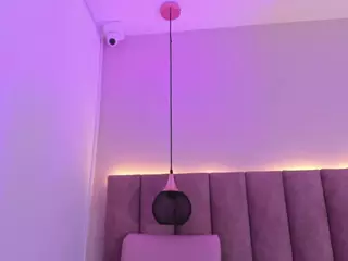 NicoleSteele's Live Sex Cam Show