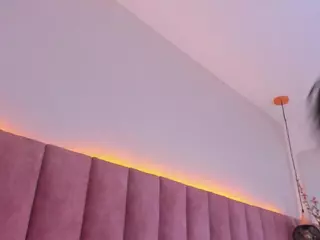 NicoleSteele's Live Sex Cam Show