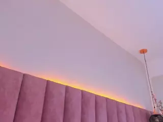 NicoleSteele's Live Sex Cam Show