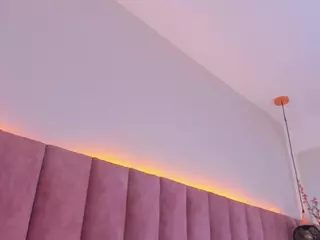 NicoleSteele's Live Sex Cam Show