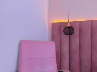 NicoleSteele's Live Sex Cam Show