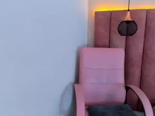 NicoleSteele's Live Sex Cam Show