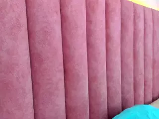 NicoleSteele's Live Sex Cam Show