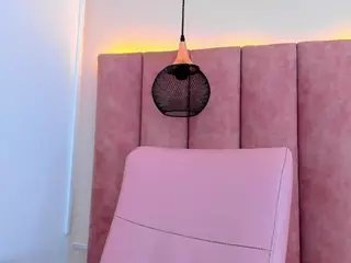 NicoleSteele's Live Sex Cam Show