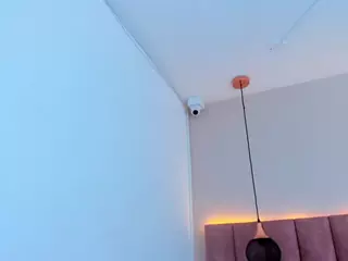 NicoleSteele's Live Sex Cam Show