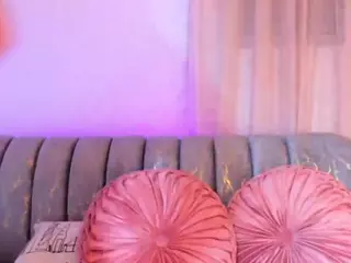 NicoleSteele's Live Sex Cam Show