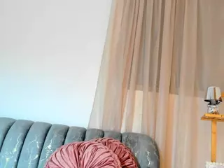 NicoleSteele's Live Sex Cam Show