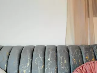 NicoleSteele's Live Sex Cam Show