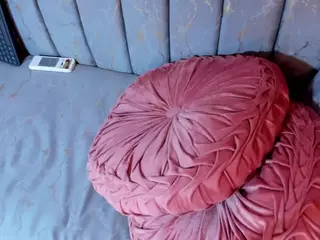 NicoleSteele's Live Sex Cam Show