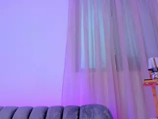 NicoleSteele's Live Sex Cam Show
