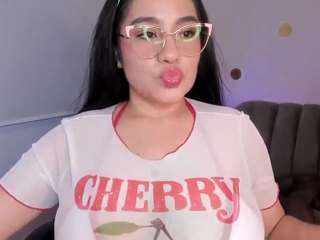 Offline cam show with Nicole Steele
