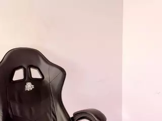 emmaa98's Live Sex Cam Show