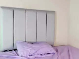 emmaa98's Live Sex Cam Show