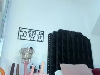 katrina-moore's Live Sex Cam Show