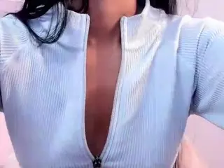 nitaramancini's Live Sex Cam Show