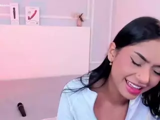 nitaramancini's Live Sex Cam Show