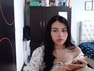 sweethsophie's Live Sex Cam Show