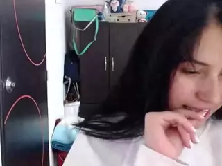 sweethsophie's Live Sex Cam Show