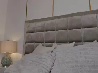 SamanthaaClay's Live Sex Cam Show