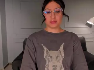 IrinaPortman's Live Sex Cam Show