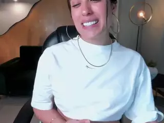 IrinaPortman's Live Sex Cam Show
