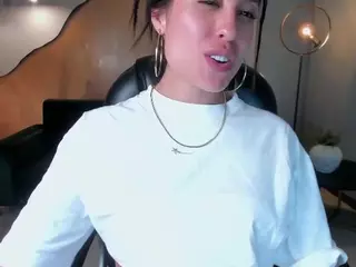 IrinaPortman's Live Sex Cam Show