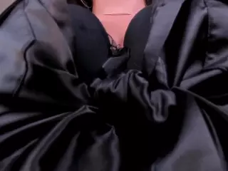 IrinaPortman's Live Sex Cam Show