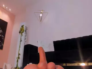 IrinaPortman's Live Sex Cam Show