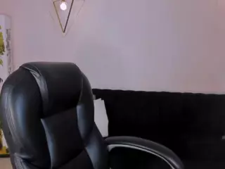 IrinaPortman's Live Sex Cam Show