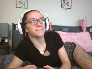 LizDaSnowbunny's Live Sex Cam Show