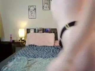 LizDaSnowbunny's Live Sex Cam Show