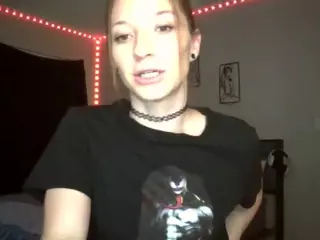 LizDaSnowbunny's Live Sex Cam Show