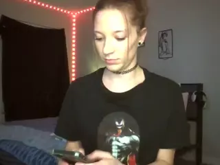 LizDaSnowbunny's Live Sex Cam Show