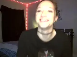 LizDaSnowbunny's Live Sex Cam Show