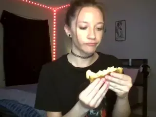 LizDaSnowbunny's Live Sex Cam Show