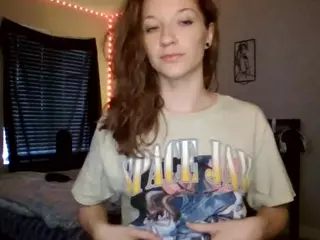 LizDaSnowbunny's Live Sex Cam Show