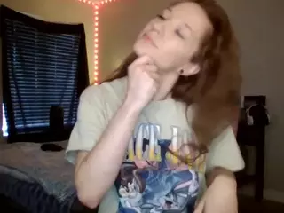 LizDaSnowbunny's Live Sex Cam Show