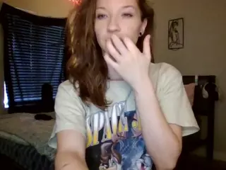 LizDaSnowbunny's Live Sex Cam Show