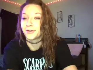 LizDaSnowbunny's Live Sex Cam Show
