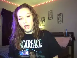LizDaSnowbunny's Live Sex Cam Show