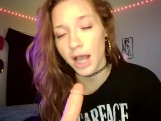 LizDaSnowbunny's Live Sex Cam Show