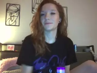 LizDaSnowbunny's Live Sex Cam Show