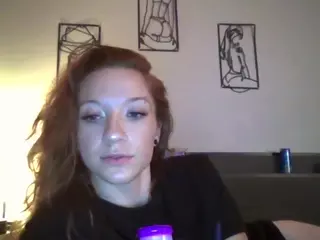 LizDaSnowbunny's Live Sex Cam Show