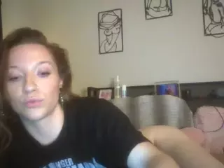 LizDaSnowbunny's Live Sex Cam Show