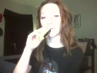 LizDaSnowbunny's Live Sex Cam Show