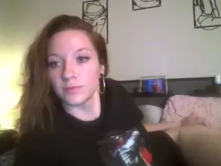 LizDaSnowbunny's Live Sex Cam Show
