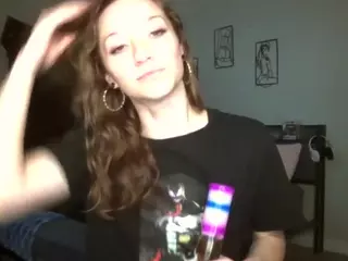 LizDaSnowbunny's Live Sex Cam Show