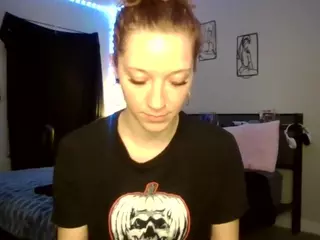 LizDaSnowbunny's Live Sex Cam Show