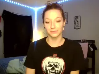 LizDaSnowbunny's Live Sex Cam Show