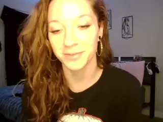 LizDaSnowbunny's Live Sex Cam Show